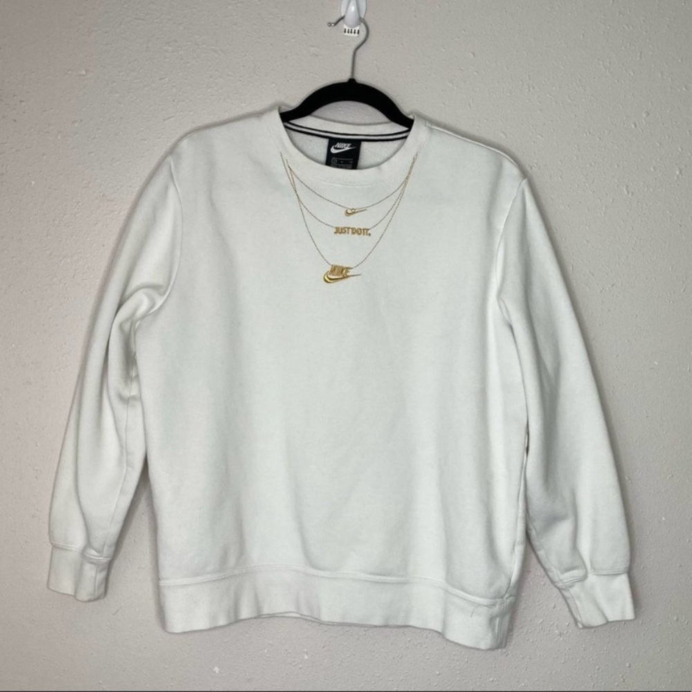 Nike White Sweatshirt Embroidered Gold Necklace Details Small